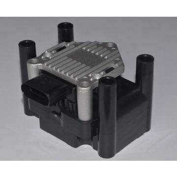 Golf Volkswagen Beetle Jetta Ignition Coil Spark Plug Pack 032905106B